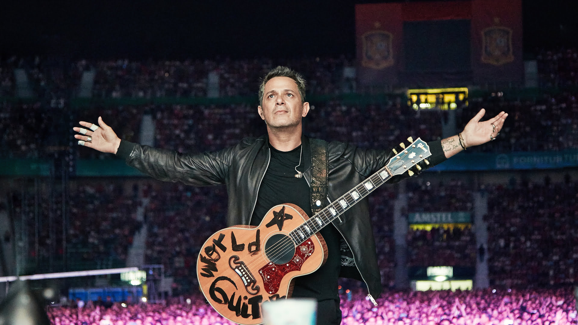 Alejandro Sanz se reencontró con el público argentino Alejandro Sanz se reencontró con el público argentino