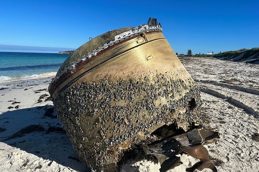 El misterioso objeto que hallaron en la costa australiana: qué podría ser